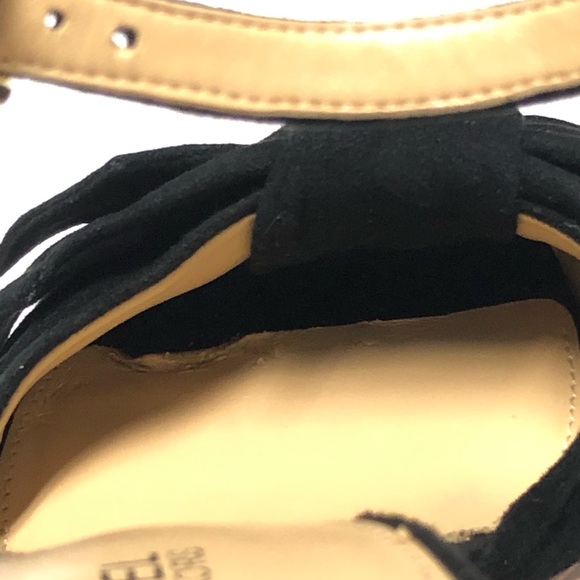 Michael Kors heel sandals. - Picture 6 of 7